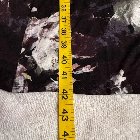 Simply Vera Vera Wang Black Floral Midi Dress - Picture 6 of 7